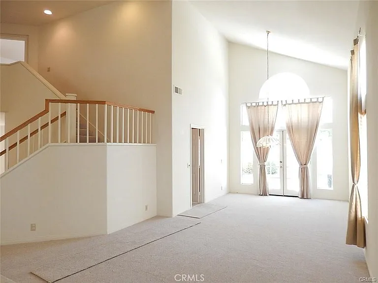 13311 Saratoga Dr — Photo 5