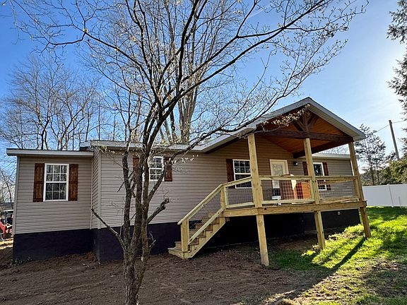 2nd image of 2506 Rugby Pike