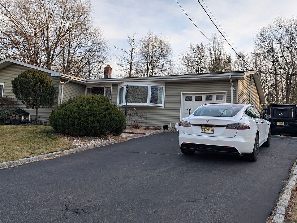 1st image of 18 Midland Rd