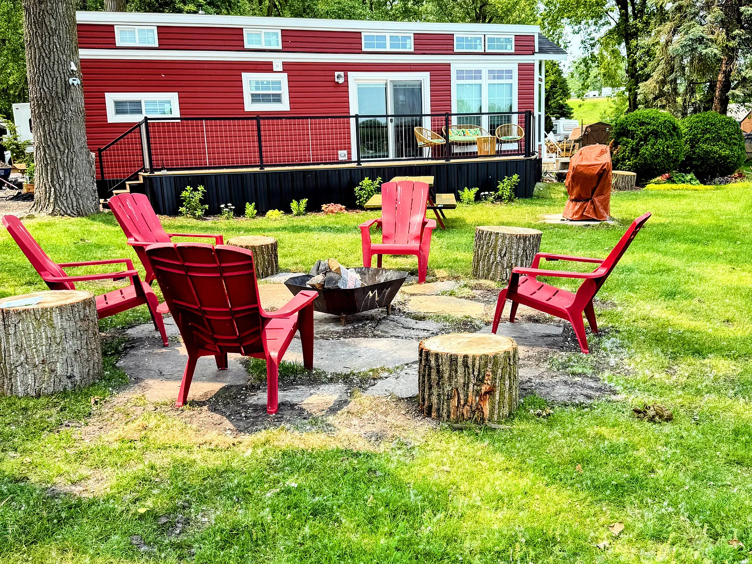 2 bed, $9,750 — Photo 1