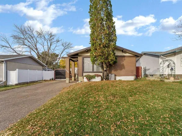2158 E 7th Ave NE, Medicine Hat, AB T1C 1K5