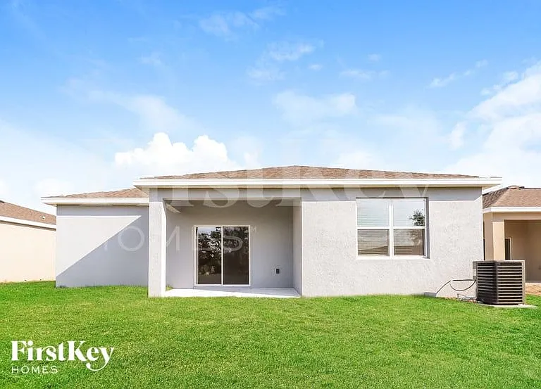332 Corbel Ln — Photo 14