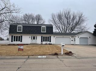 522 E Kildare Dr, Oneill, NE 68763