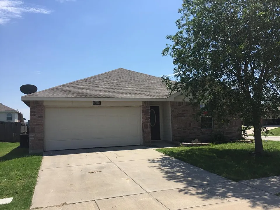 12933 Azure Heights Pl