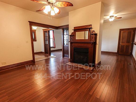 3rd image of 24 W Maryland St