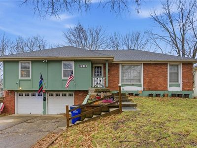 12912 Sycamore Ave, Grandview, MO, 64030