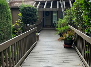 1286 Red Dog Ln, Auburn, CA 95603