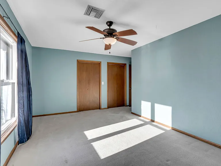 14810 E Castle Dr — Photo 19