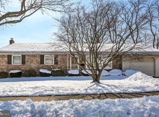 316 Pinewood Dr, Shiremanstown, PA