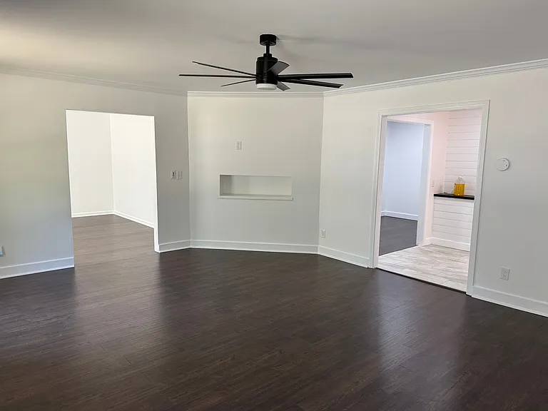 1333 Valmont Dr — Photo 17