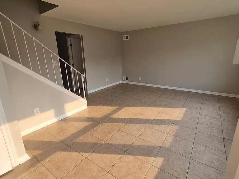 28 Acrux Ct — Photo 7