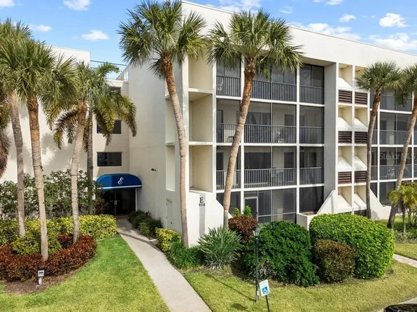 6114 43rd St W APT 104E, Bradenton, FL 34210