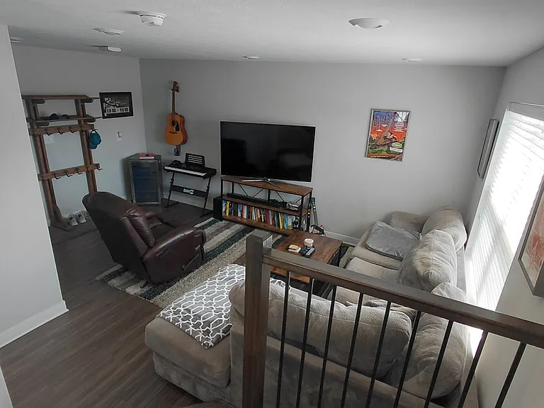 Cozy all purpose room