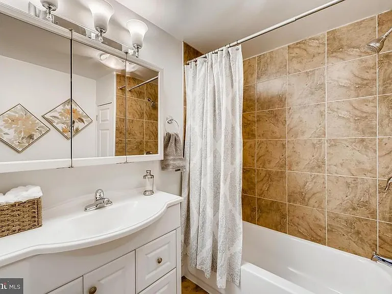 3700 Fait Ave #1 — Photo 11