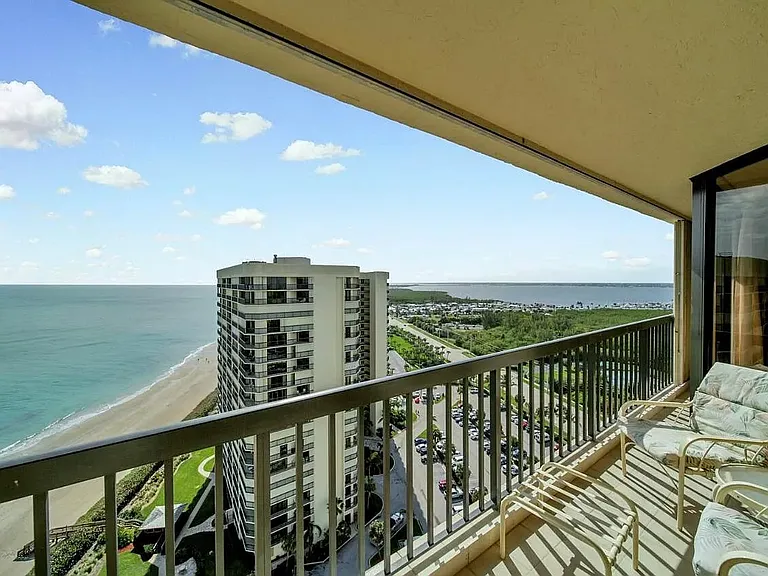 9500 S Ocean Dr #2009 — Photo 3