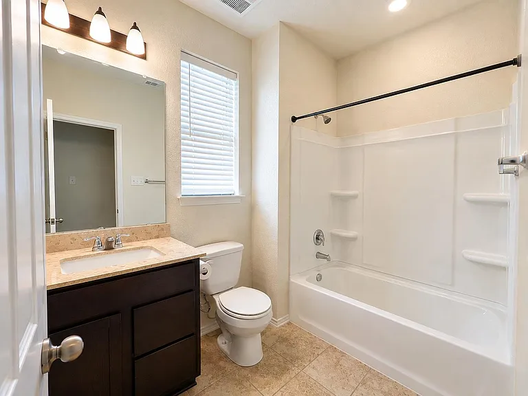 405 Kaden Prince Dr — Photo 16