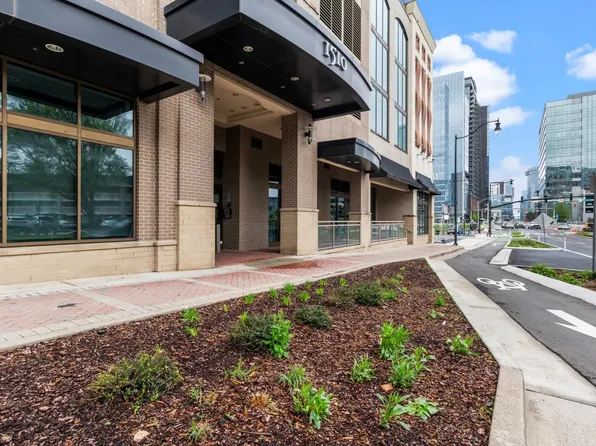 1510 Demonbreun St APT 706, Nashville, TN 37203