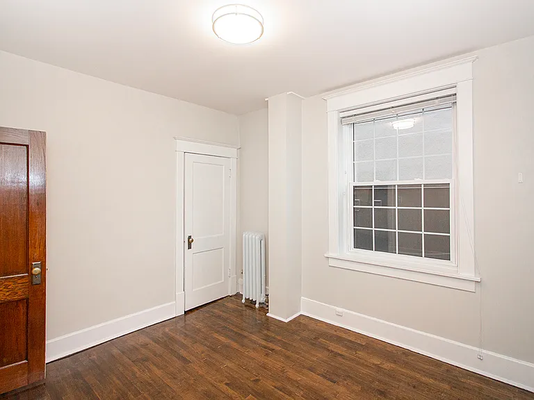 883 Grosvenor Ave #6 — Photo 17