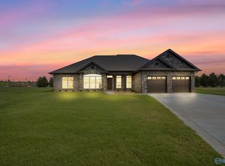 32 Abington Dr LOT 90, Trinity, AL 35673