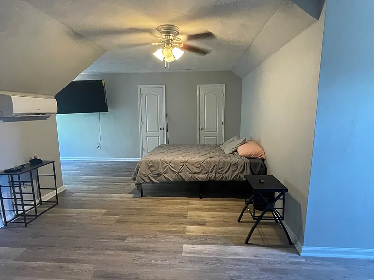 1024 Windward Ln — Photo 12