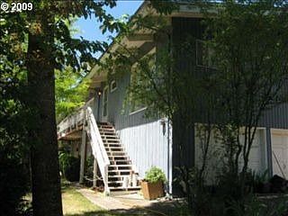 5th image of 1442 NE Beulah Dr