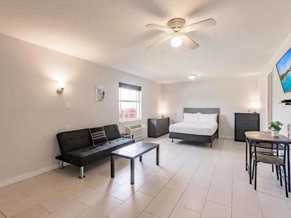 14621 McGregor Blvd #19, Fort Myers, FL 33908