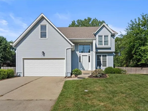 11434 Flint St, Overland Park, KS 66210