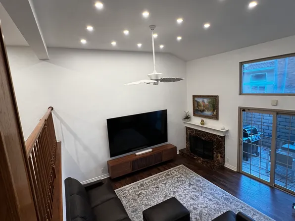 7825 Seaglen Dr, Huntington Beach, CA 92648