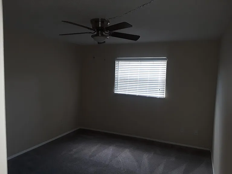 200 Country Club Dr #101 — Photo 2