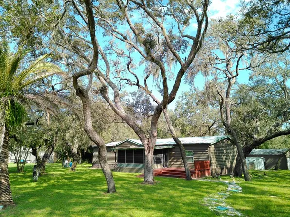 11113 Black Walnut St, Hudson, FL 34669