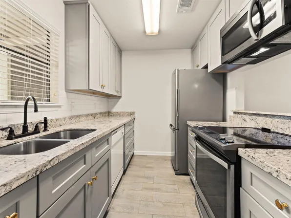 1836 S Brightside View Dr APT A, Baton Rouge, LA 70820