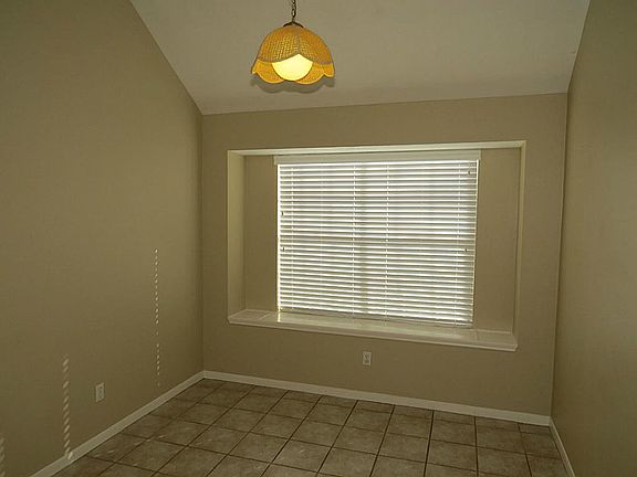 5th image of 14915 Carolina Falls Ln