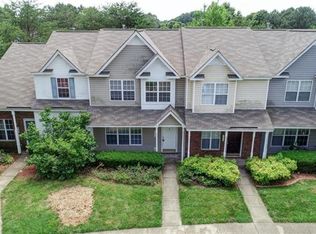 7692 Petrea Ln, Charlotte, NC 28227