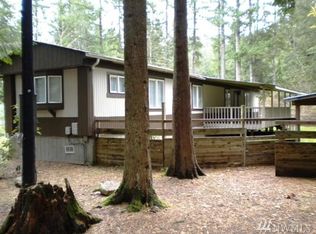 581 Flair Valley Dr, Maple Falls, WA 98266