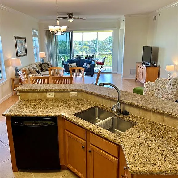 8561 Amberjack Cir #301 — Photo 6