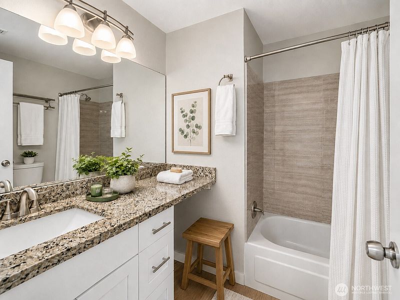 4th image of 11220 SE 267th Place