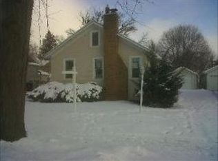 617 Cookane Ave, Elgin, IL 60120