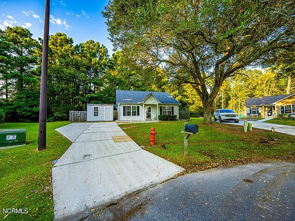 5th image of 236 Flatwoods Court SE