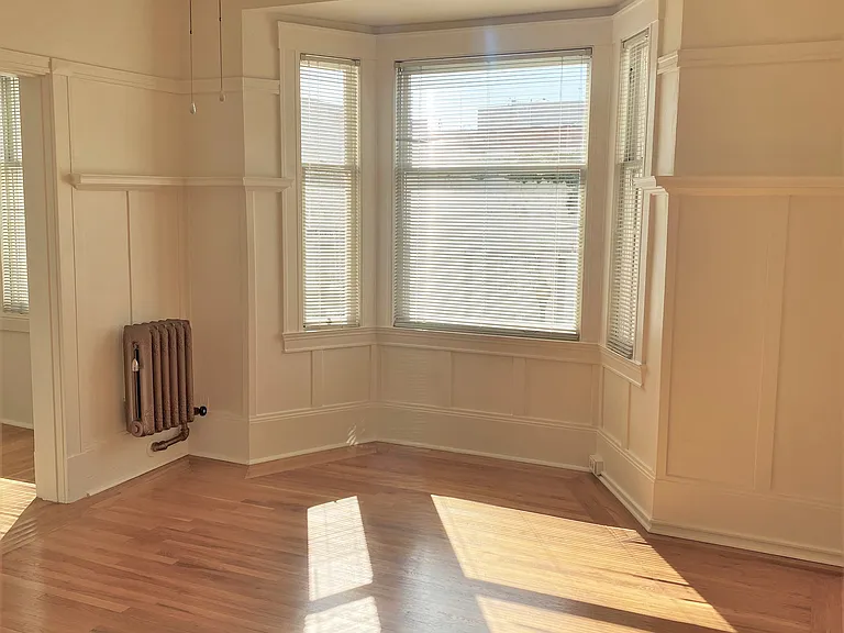 Sutter House Apartments — Photo 27