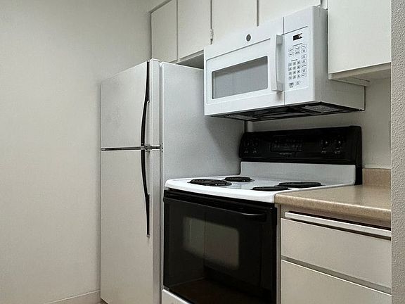 4th image of 1010-1040 Lansford Dr SE #1036