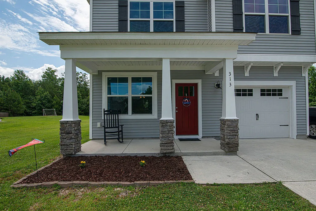 313 Murphy Drive - 1 — Photo 2