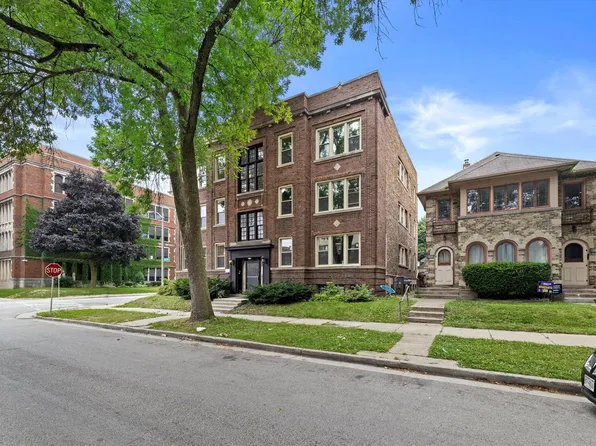 2905 N Bartlett AVENUE, Milwaukee, WI 53211