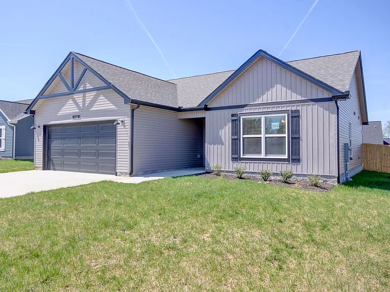 196 Donegal Dr — Photo 3