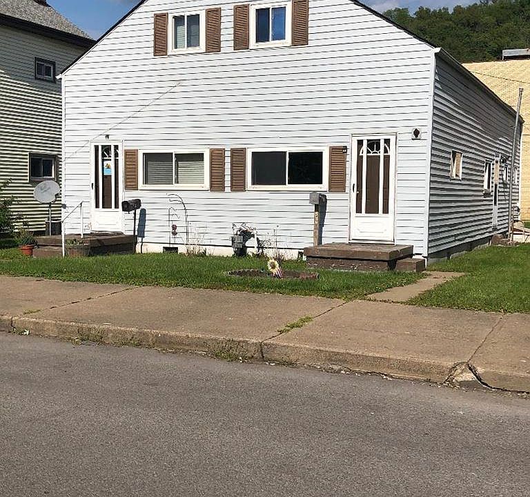 1st image of 324-326 E Baltimore St