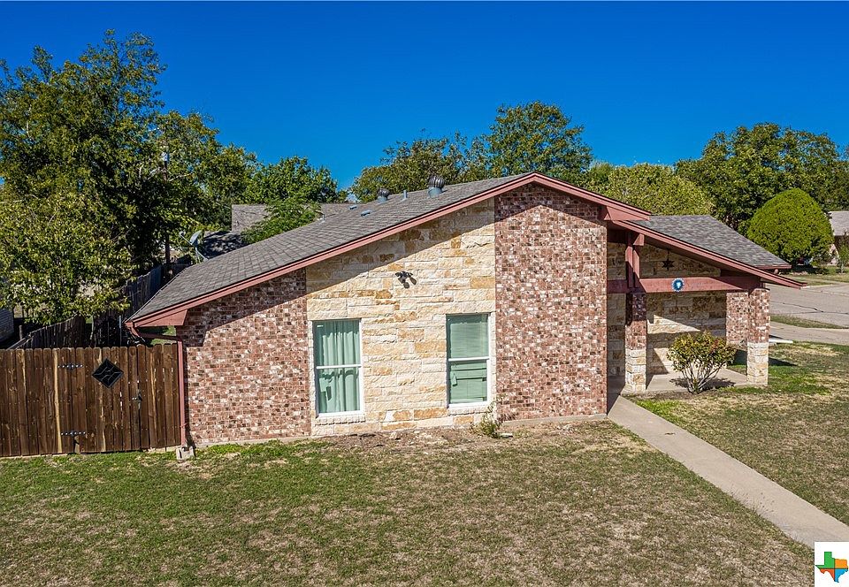 1st image of 2901 Janis Dr