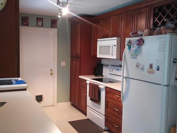 4th image of 6349 Kearce St #5