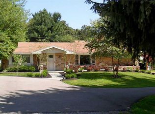 111 Hardy Ln, Ellwood City, PA