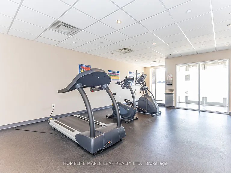 7400 Markham Rd #517 — Photo 29