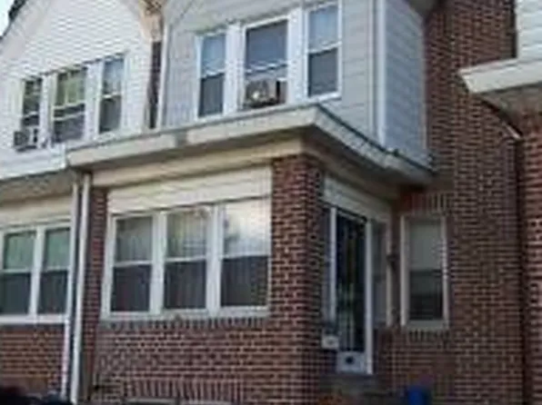 3466 Friendship St, Philadelphia, PA 19149
