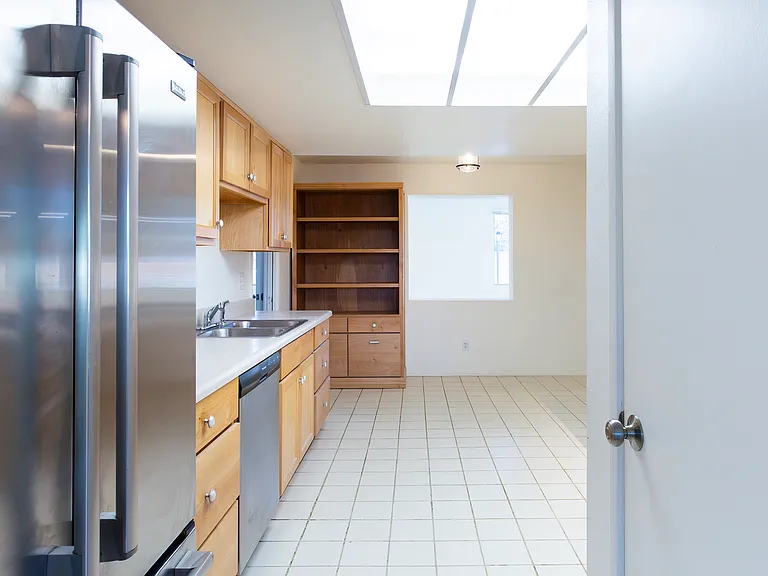 1714 W Meadow Hills Dr — Photo 10